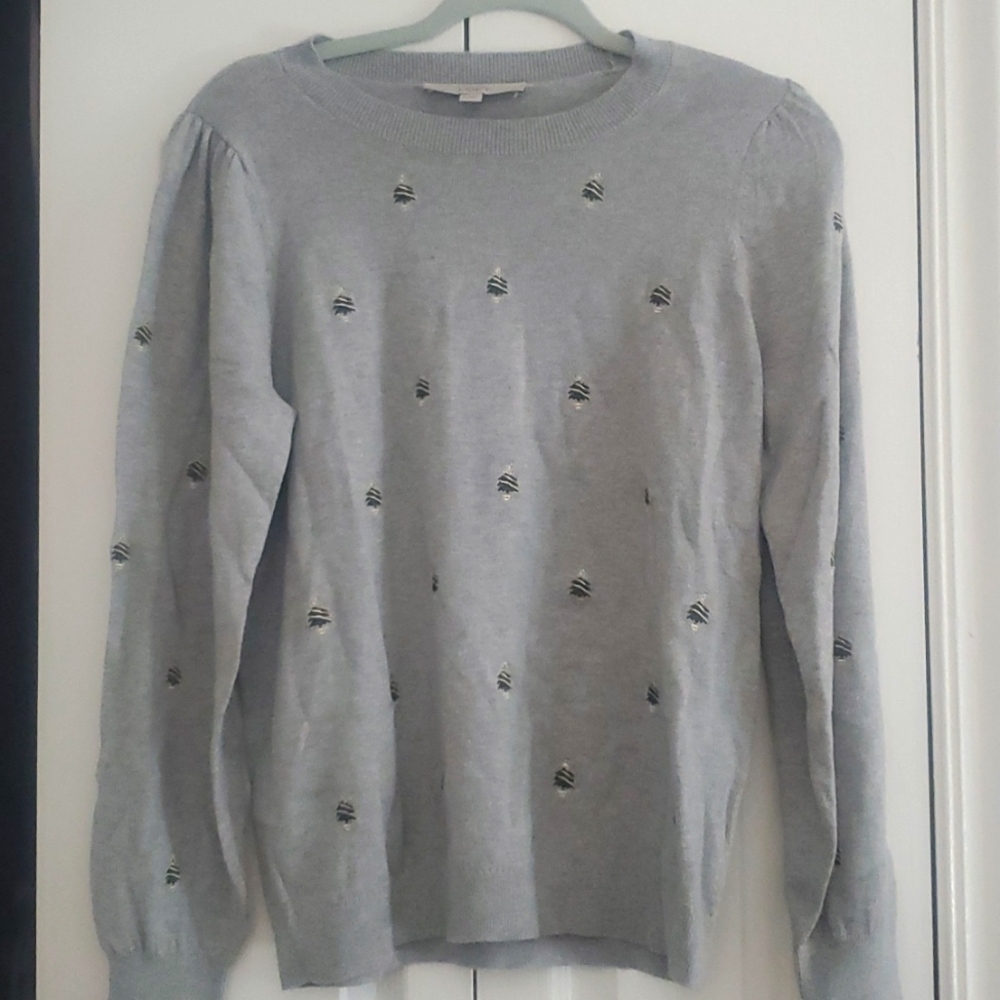 NWT Loft Grey sweater with Holiday Tree details!